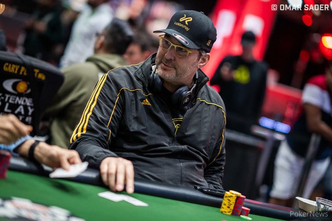 phil_hellmuth tweet media