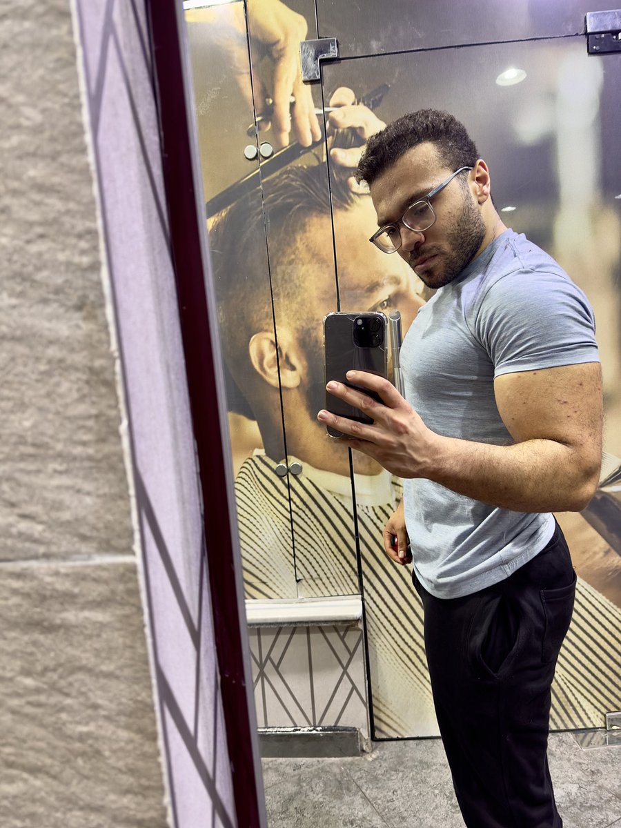 Abdlrahmanhadad's tweet photo. Can I be built like this again?😭 https://t.co/cD0OhfoxzY