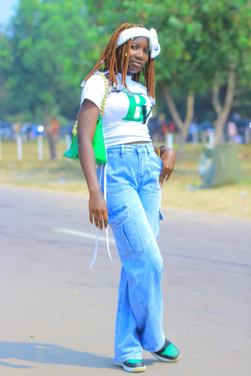 Militant_Ohake's tweet image. Joyeux anniversaire à toi #DAVINHA
Que ta vie soit longue comme celle de Mathusalem 🍾 et que la réussite te localise, ainsi que la paix dans le Christ Seigneur Jésus.

#HBD🎂🍾