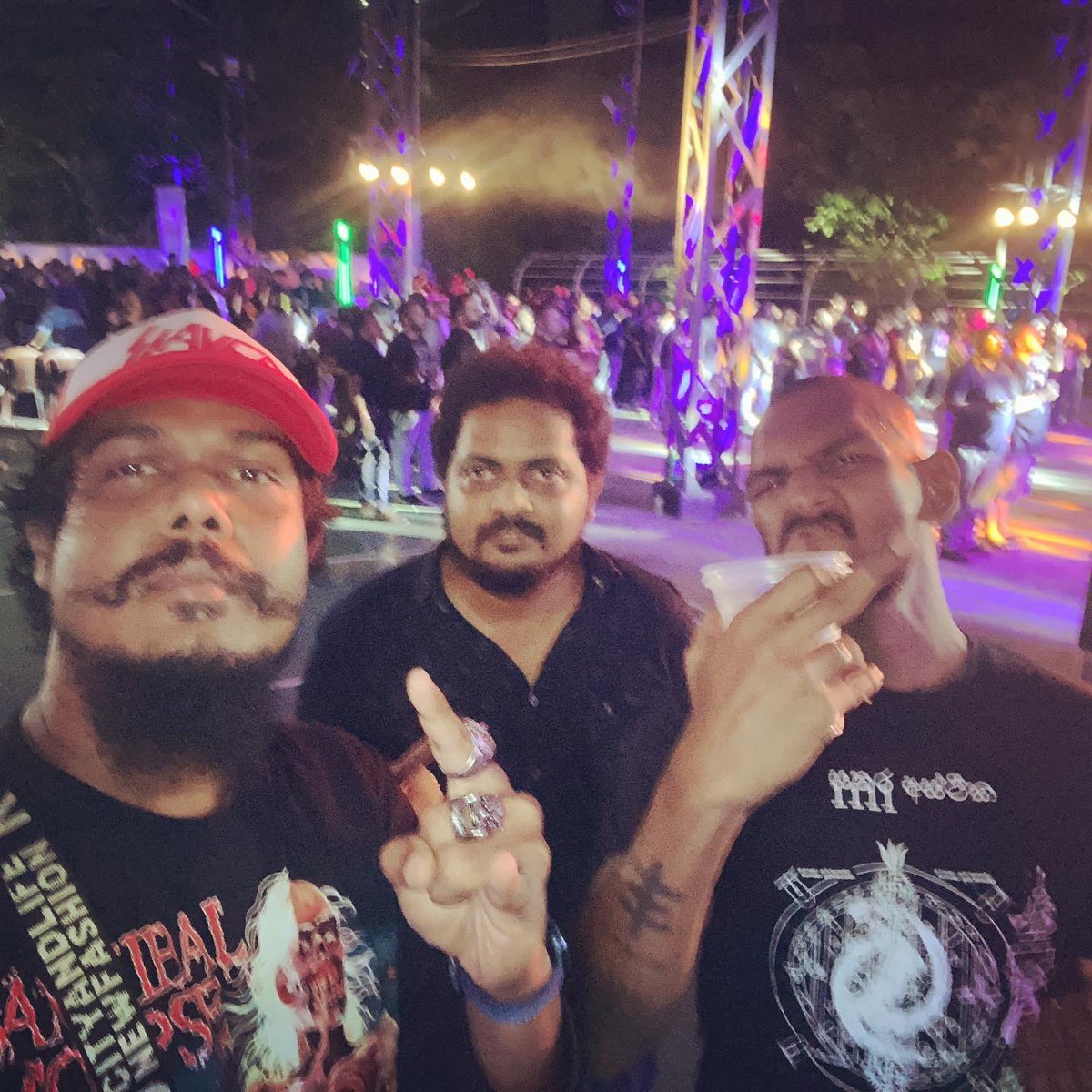 samp_c's tweet photo. The Temple of Apollo - ROCKMANIA 2023 ☠️🤘🖤🇱🇰 (01)
.
#sinhalarock #metal #rock #sinhalametal #livemusic #thetempleofapollo #rockmania2023 #stringfield #geneticfallacy #whirlwind #indrachapaliyanage #kasunkalhara #local #mininduariyarathne #nightlife #colombo #srilanka #lka https://t.co/ZqjuMIbPS1
