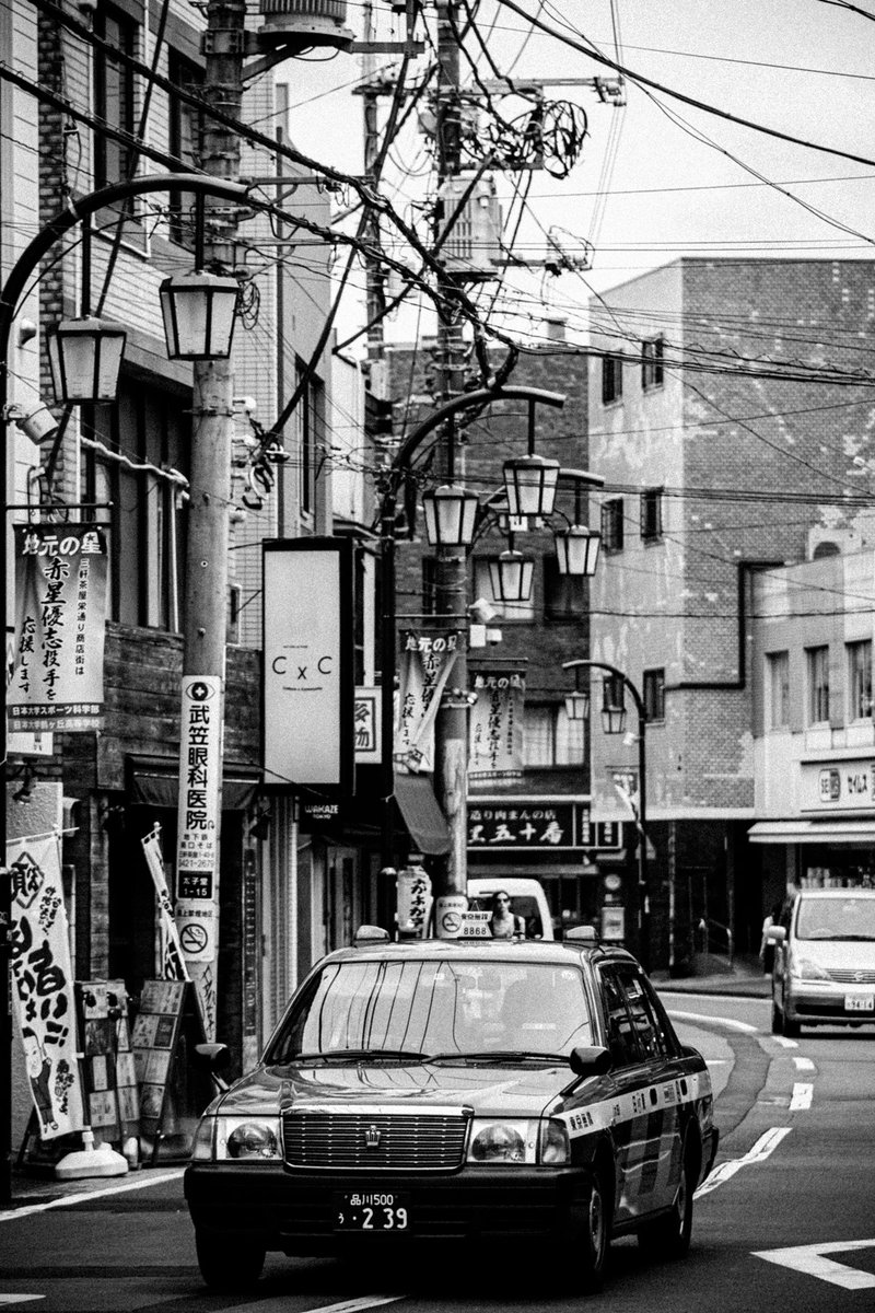 NDaisuki's tweet photo. タクシー
三軒茶屋・東京
- - - - - - - - - - - - - -
TAXI
Sangenjaya, Tokyo
#Japan #JapanFirstLook #streetphotography #canonphotography #blackandwhitephotography #Tokyo #Taxi https://t.co/aqpx5EFVoW