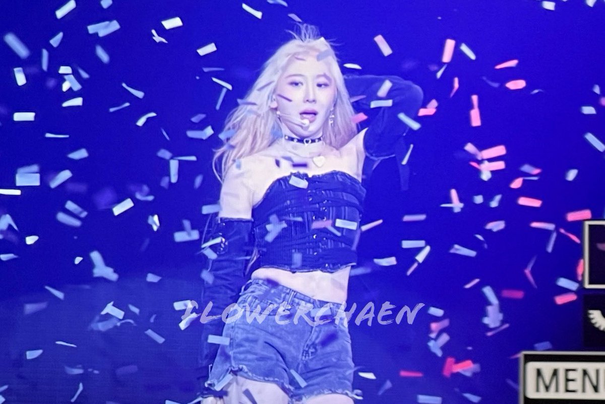 flowerchaen's tweet photo. 230716 RBW콘서트 이채연 프리뷰

오늘 방이동 이채연이 다 찢었다,,,

#이채연 #leechaeteon #knock
#이채연_이제깨어knock https://t.co/Cc5LuBzi1L