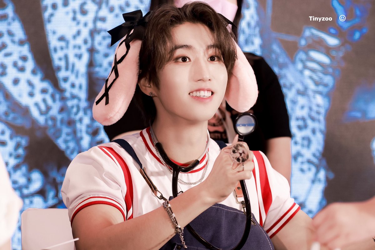 skzzoozoo's tweet photo. 230716
🐿️HD

#StrayKids  #HAN 
#스트레이키즈  #한 https://t.co/4AhgoSb1RX