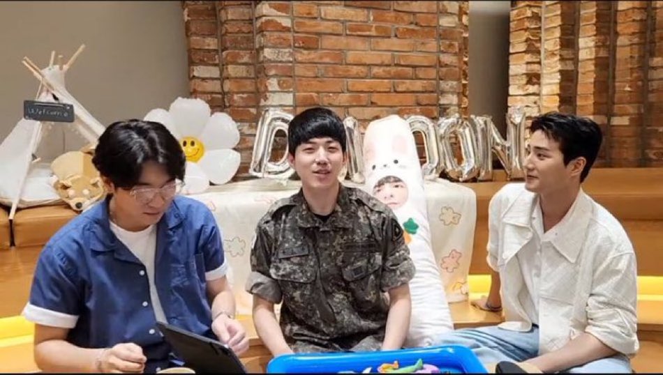 moonraiijeu's tweet photo. you guys are always worth the wait 🥺❤️ https://t.co/XYmEqh1pvN