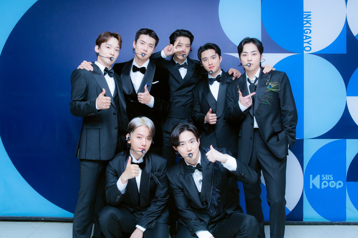 EXOPINKBASE's tweet photo. #EXOPINK #SURONG #BAEKMI #CHANJI #KYUNGJOO #SEYOUNG
#AUREPIO #KYONGCHU https://t.co/DQ6GnWn3I0