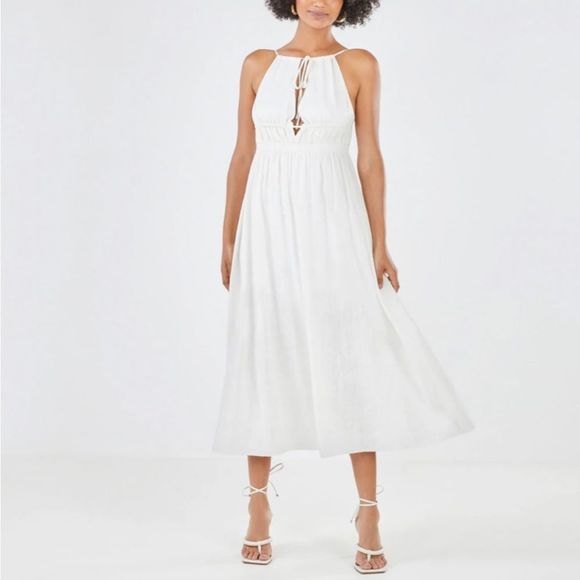LadyBugLora1964's tweet photo. So good I had to share! Check out all the items I'm loving on @Poshmarkapp from @Bugaboosbargain #poshmark #fashion #style #shopmycloset #bcbgmaxazria #vanityfair #zenanaoutfitters: https://t.co/nDuNt47xmq https://t.co/ma0FAk5r3O