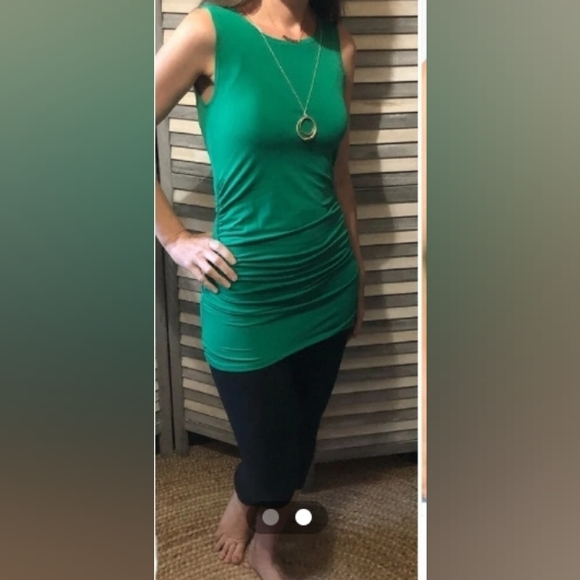 LadyBugLora1964's tweet photo. So good I had to share! Check out all the items I'm loving on @Poshmarkapp from @Bugaboosbargain #poshmark #fashion #style #shopmycloset #bcbgmaxazria #vanityfair #zenanaoutfitters: https://t.co/nDuNt47xmq https://t.co/ma0FAk5r3O