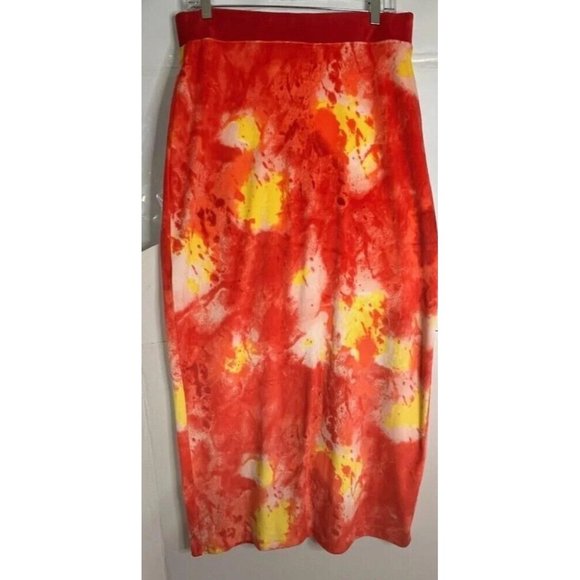 czucker959's tweet photo. So good I had to share! Check out all the items I'm loving on @Poshmarkapp from @NimCoSales #poshmark #fashion #style #shopmycloset #hawaiian #rhude: https://t.co/7SVs1zckKj https://t.co/Nec5lTIzQf