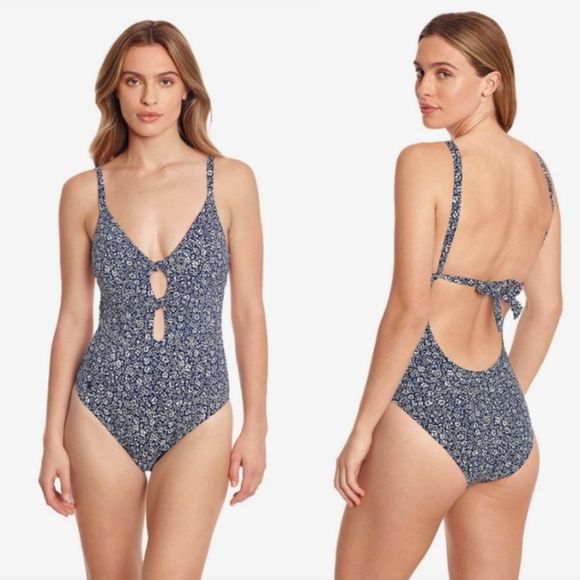 tklee82's tweet photo. So good I had to share! Check out all the items I'm loving on @Poshmarkapp #poshmark #fashion #style #shopmycloset #polobyralphlauren #mattelhotwheels: https://t.co/rxezKDlIig https://t.co/SXMkWzJgLg