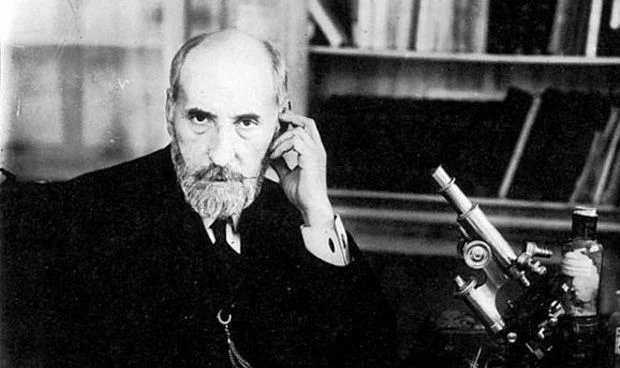 'Razonar y convencer, ¡qué difícil, largo y trabajoso! ¿Sugestionar? ¡Qué fácil, rápido y barato!' Santiago Ramón y Cajal. 'Citas con Cajal', de @jralonso3 (@FundacionLilly)