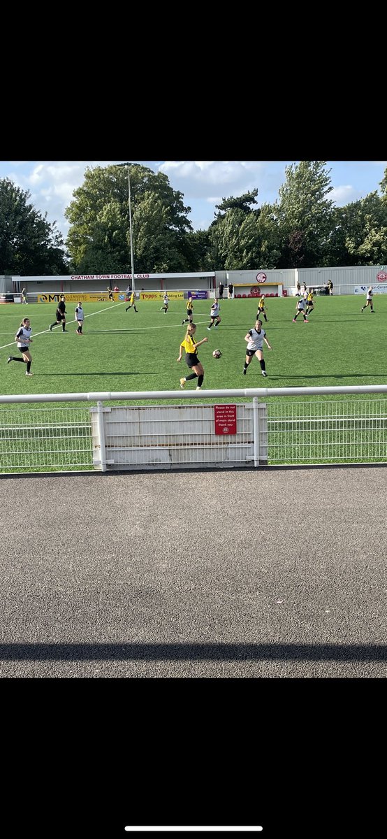 Summer_Wiffen22's tweet photo. Getting the minutes in for our first pre-season friendly. Great to come away in a victory playing against u18 @ChathamU16GJPL @JPL_WARRIORS #fitness #positive #firstgoal #firstassist #winger #NewBeginnings https://t.co/jC7FGvdeE4