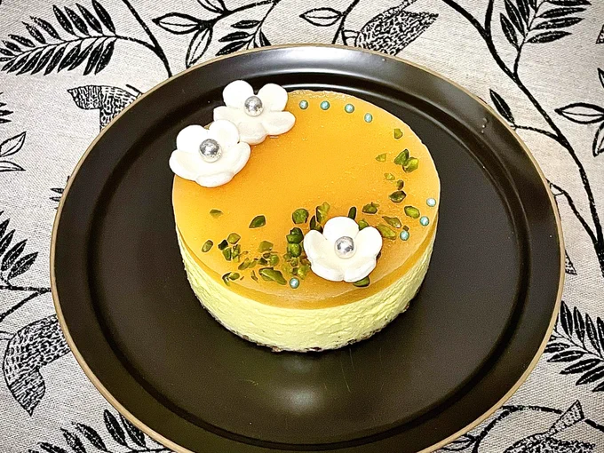 つい最近3次元に存在してる推しの誕生日だったのでイメージケーキを作った #オハギッチン