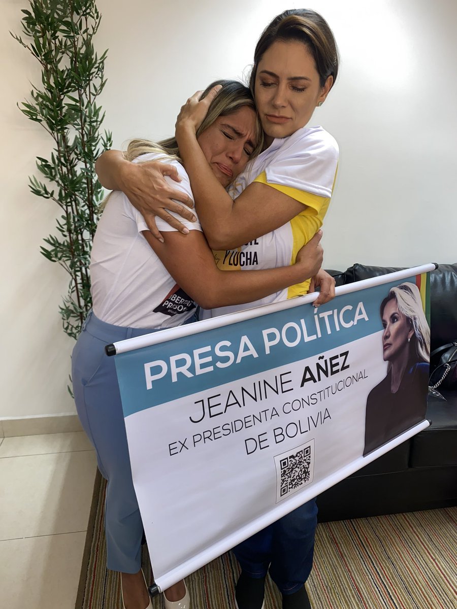 Nathália Urban on Twitter "Hahaha"