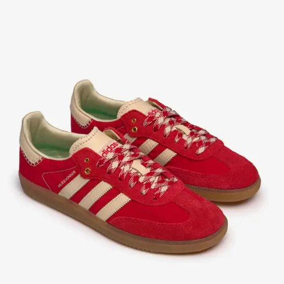 Bobby02816667's tweet photo. So good I had to share! Check out all the items I'm loving on @Poshmarkapp #poshmark #fashion #style #shopmycloset #adidas #sourceunknown #katespade: https://t.co/nHa0QKkiPm https://t.co/kyB4QJU0yq