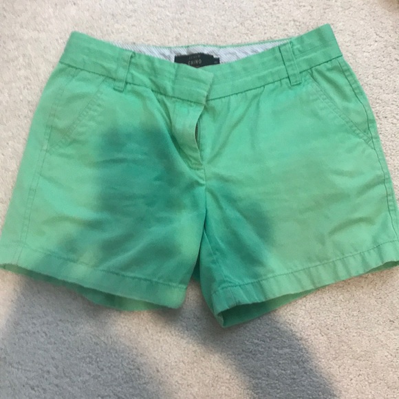 cmbrooks46's tweet photo. So good I had to share! Check out all the items I'm loving on @Poshmarkapp #poshmark #fashion #style #shopmycloset #americaneagleoutfitters #jcrew: https://t.co/l4Qp5ZBPCl https://t.co/Mks4SbWu2C