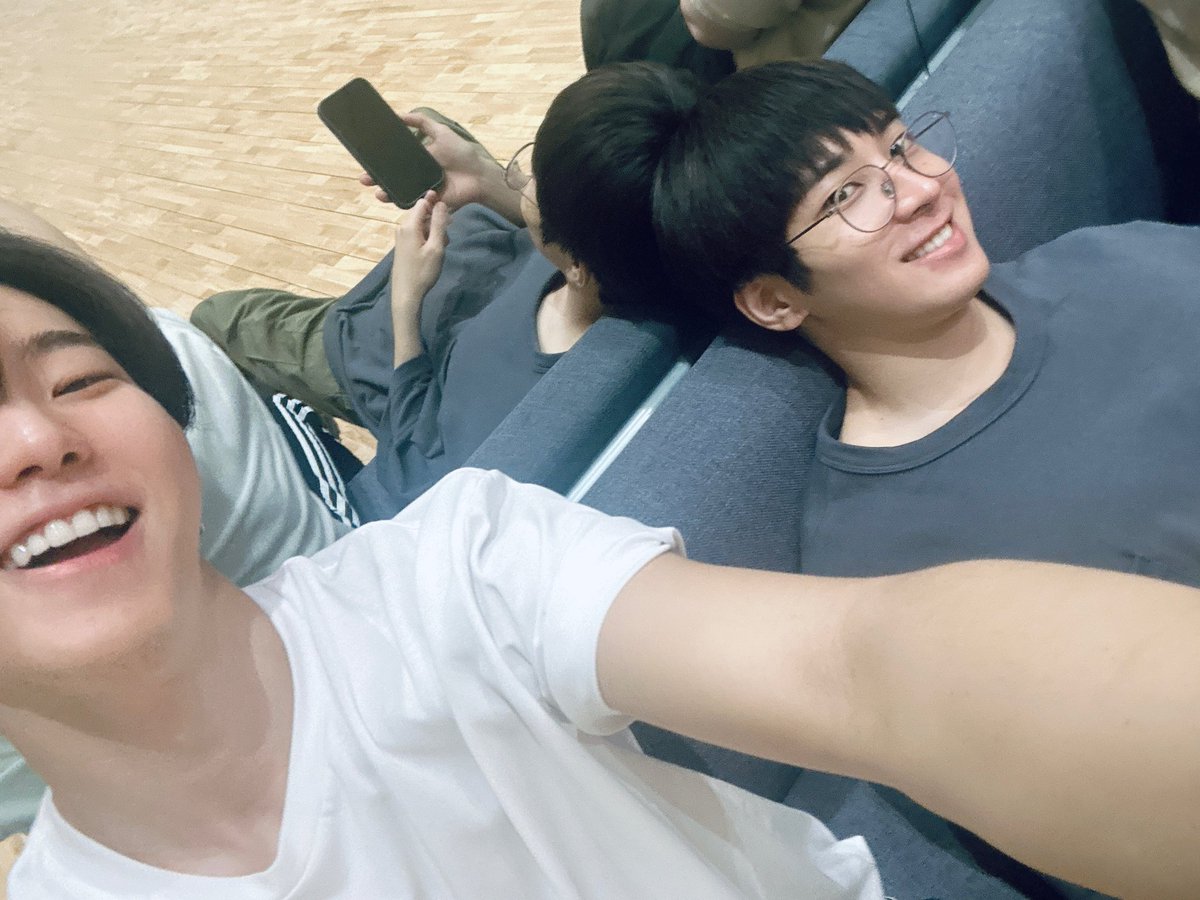 My17youth's tweet photo. HOSHI weverse post

🐯: namaku adalah Jeon-super shy https://t.co/e1t9Ekz8UQ