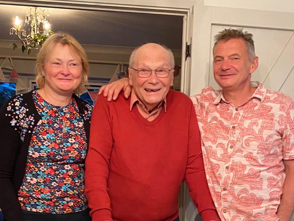 Kate Renton tweet media