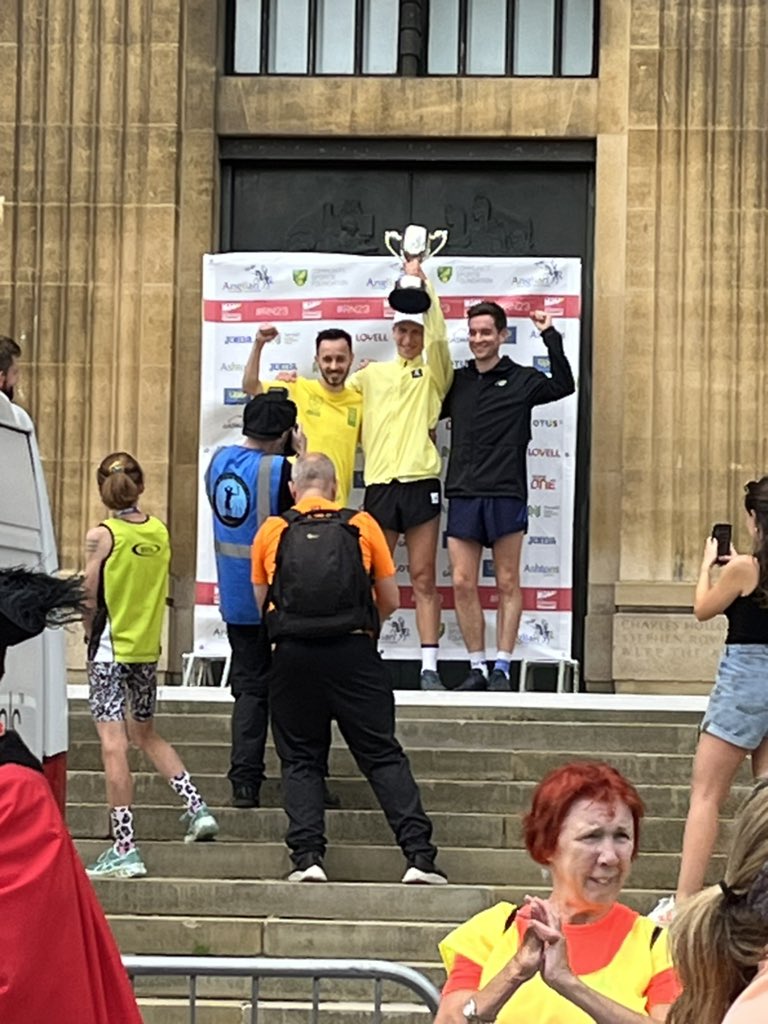 amandabarwick3's tweet photo. 3rd win @runnorwich for number 1 nephew! Awesome finish @Smith3Logan 👊🏻 https://t.co/MvvaGjxHZ9