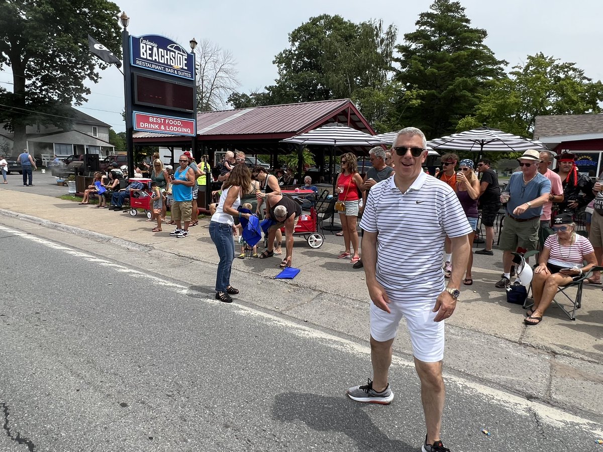 AJPicenteJr's tweet photo. #PiratesWeekend has once again brought huge crowds to #SylvanBeach and we had a blast taking part in yesterdayโs parade. Thanks to everyone who came out for this great #OneidaCounty event. It was good seeing you all! https://t.co/mcfUTHu018