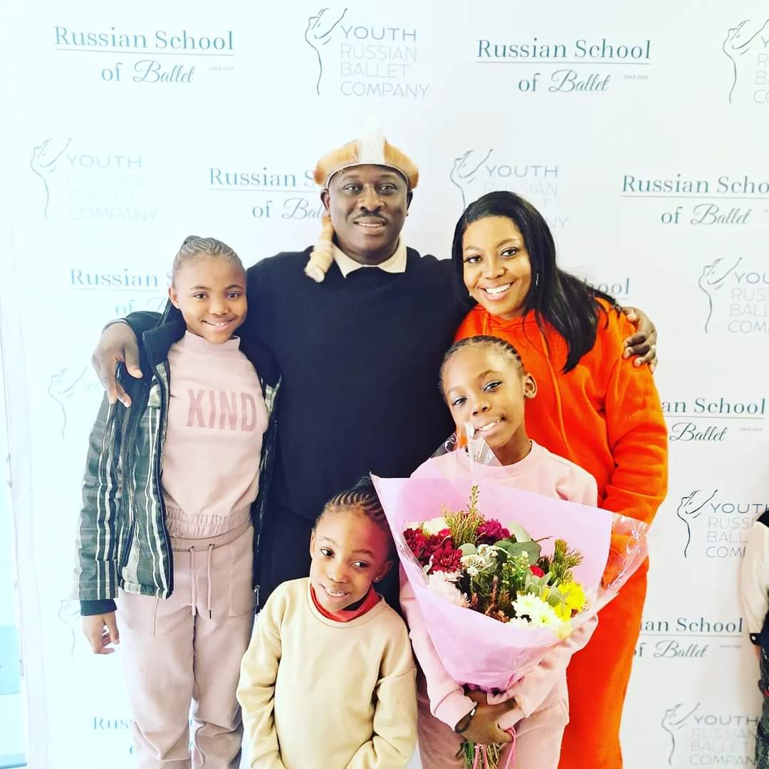ZUZAMBATHA's tweet photo. Beautiful Sunday. Beautiful Daughter. Beautiful Performance.
❤️ U Simphiwe Mbatha.
#Mbathas #Mbatha #SimphiweMbatha #RussianSchoolOfBallet https://t.co/dHVlVMh8A8