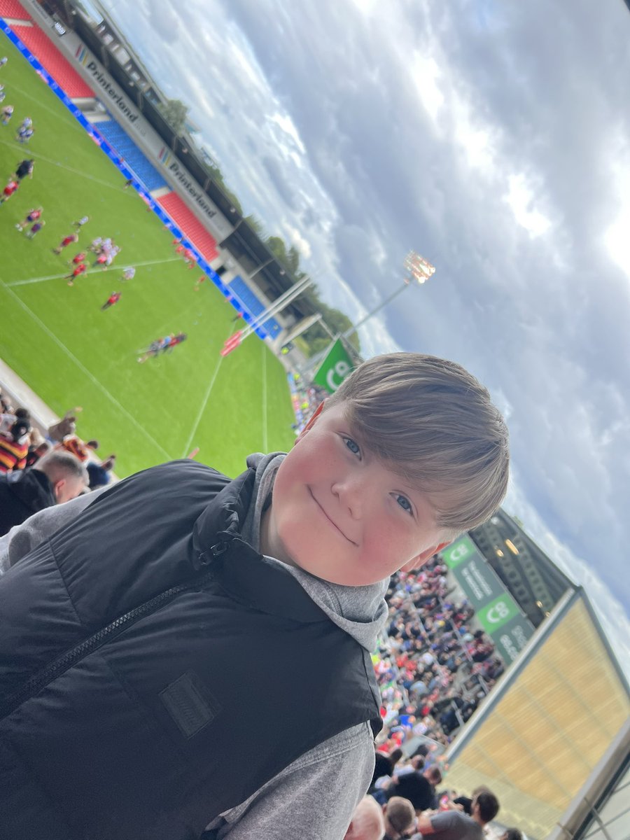 lisha21wilde's tweet photo. What a great afternoon we’ve had watching Salford Red Devils with the tickets Archie got from school for displaying ‘Be a red’ values. @MrEnnis4 @SalfordDevils #BeARed https://t.co/kUvQHewaKp