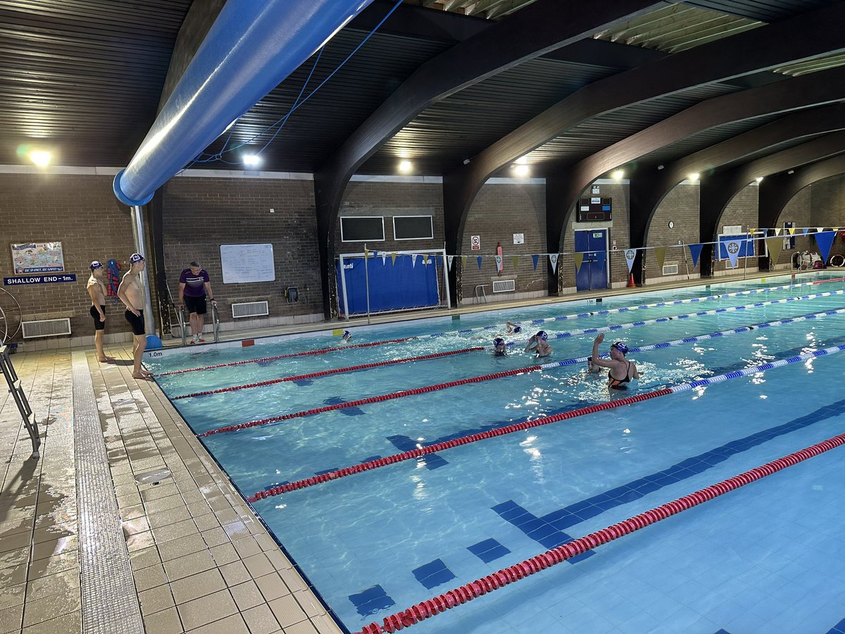 Samuel (@samuelgaster) on Twitter photo Some of our experienced swimmers mentoring the younger ones to help with their turns. This turned out amazing, younger ones loved it and learned loads whilst the older swimmers were fantastic in passing on their skills #proudcoach #swimteam <a href="/OrpingtonOjays/">Orpington Ojays SC</a> Some of our experienced swimmers mentoring the younger ones to help with their turns. This turned out amazing, younger ones loved it and learned loads whilst the older swimmers were fantastic in passing on their skills #proudcoach #swimteam <a href="/OrpingtonOjays/">Orpington Ojays SC</a>