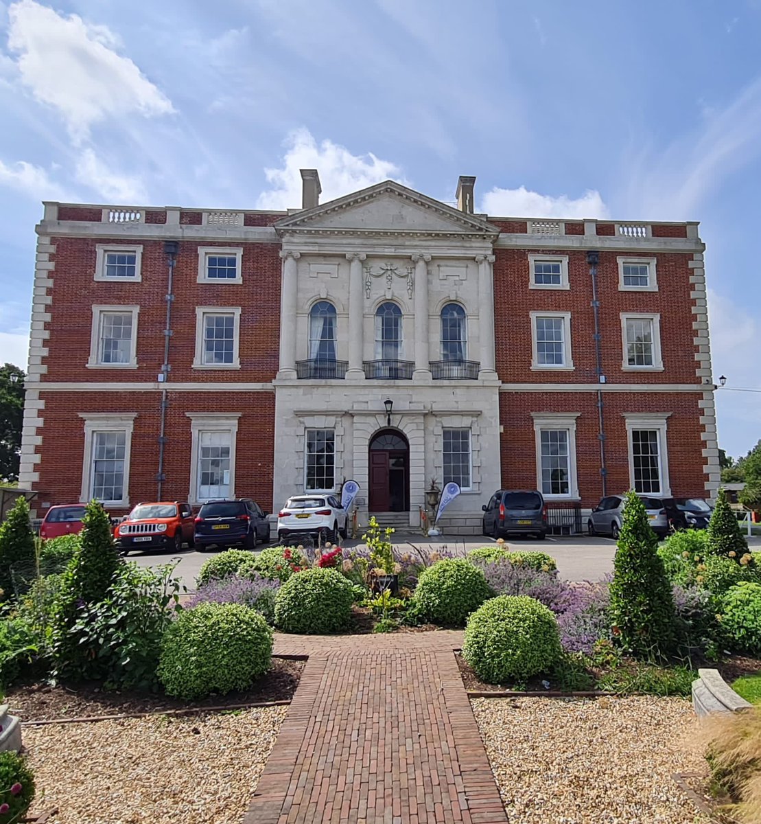 SPRING Support tweet media