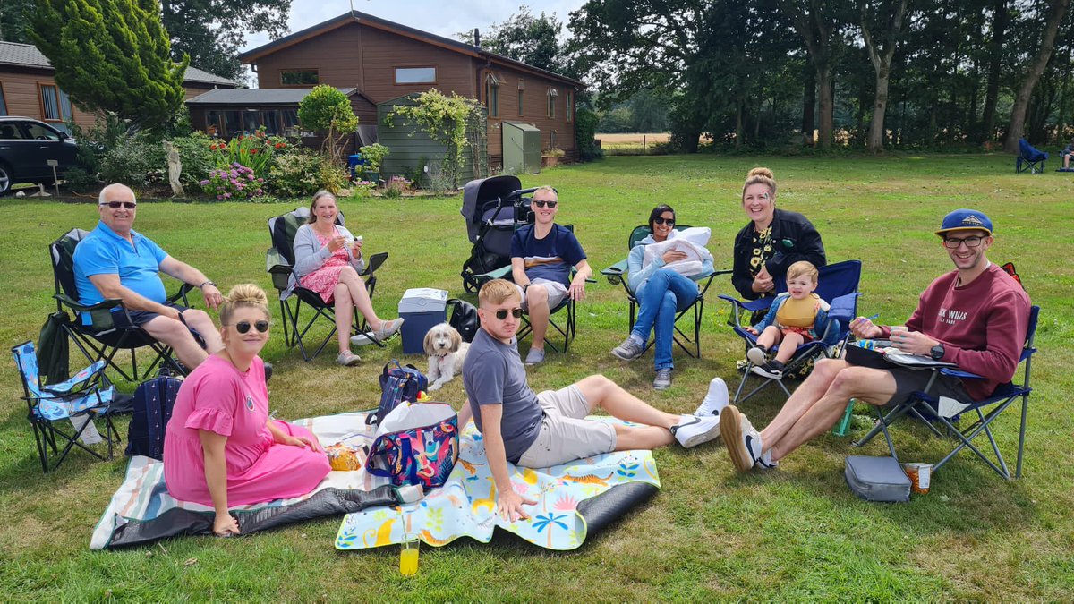 SPRING Support tweet media