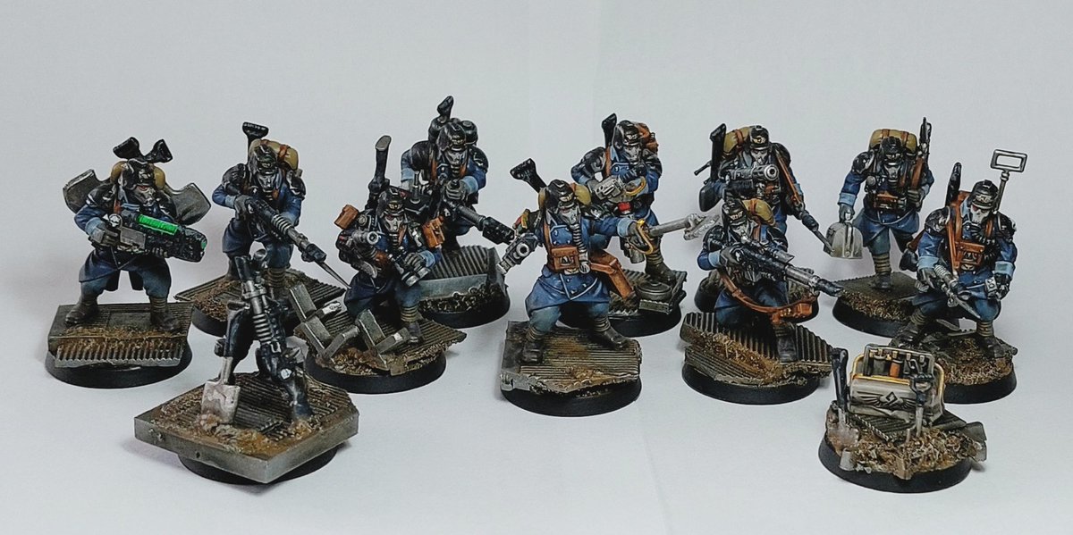 Evans_903's tweet photo. Death Korp of Krieg Killteam done plus 2 objective marks to boot.
All modified with a siege shovel 
#DeathKorpofKrieg #Killteam #Octarius #40k #WarhammerCommunity
#PaintingWarhammer https://t.co/Ny9Dckgbgi