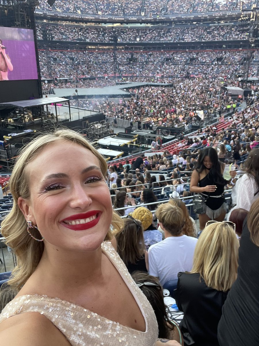 sidneysherry's tweet image. Only footage captured before my phone inevitably went mia