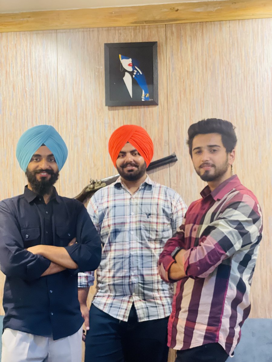 Maninde44180831's tweet photo. #manindersinghrandhawa https://t.co/VlV7M3yfcH