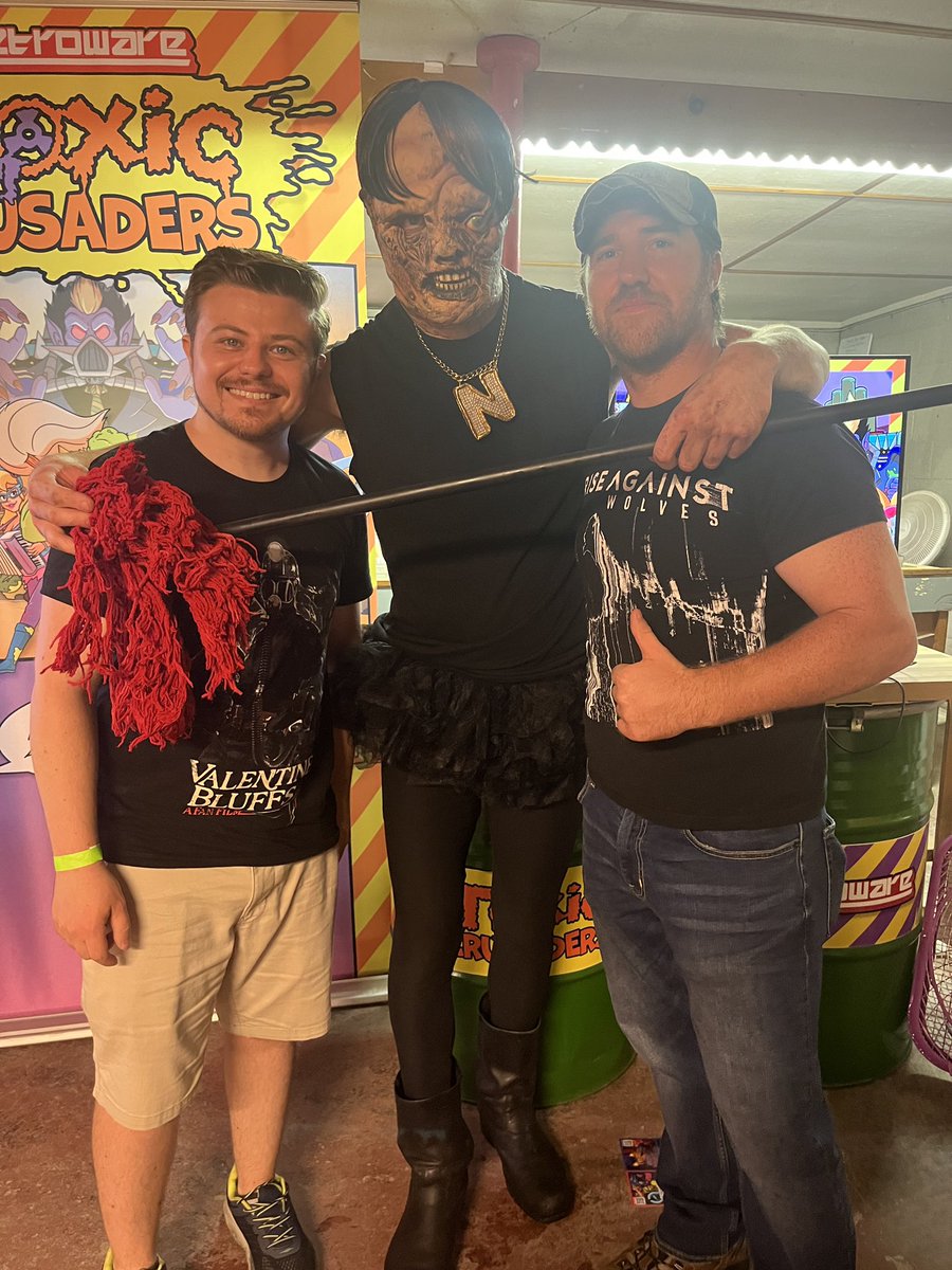 nicolaikabana's tweet photo. Always great getting together with Roland and Tom to promote @mbvfanfilm! Hope everyone had a fun night! Great seeing #TheNoxiousOffender and the rest of the #Troma crew! #ValentineBluffs #TheToxicAvenger #LloydKaufman #Horror #Comedy https://t.co/KlcAmeSJ1O