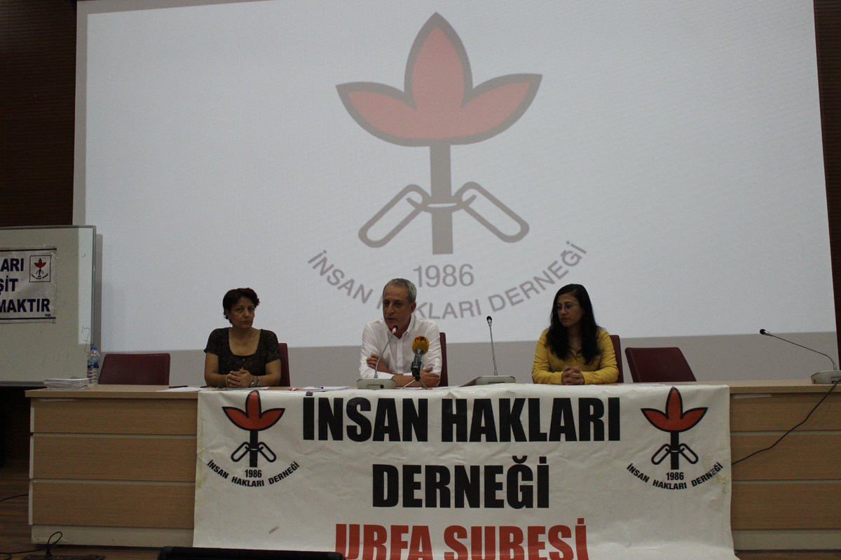ihd_urfa's tweet photo. Kararlılığı ile adalet mücadelesine güç katan Emine Şenyaşar'a atfettiğimiz 17. Olağan Genel Kurulumuzu tamamladık.Yeni yönetimimizi belirledik. 
37. Yılımızda Hak mücadelesinde durmadan,yorulmadan mücadelemiz sürecektir.
Yanımızda olan tüm kurum ve kuruluşlara sonsuz teşekkürler https://t.co/mWQV2F4a5v