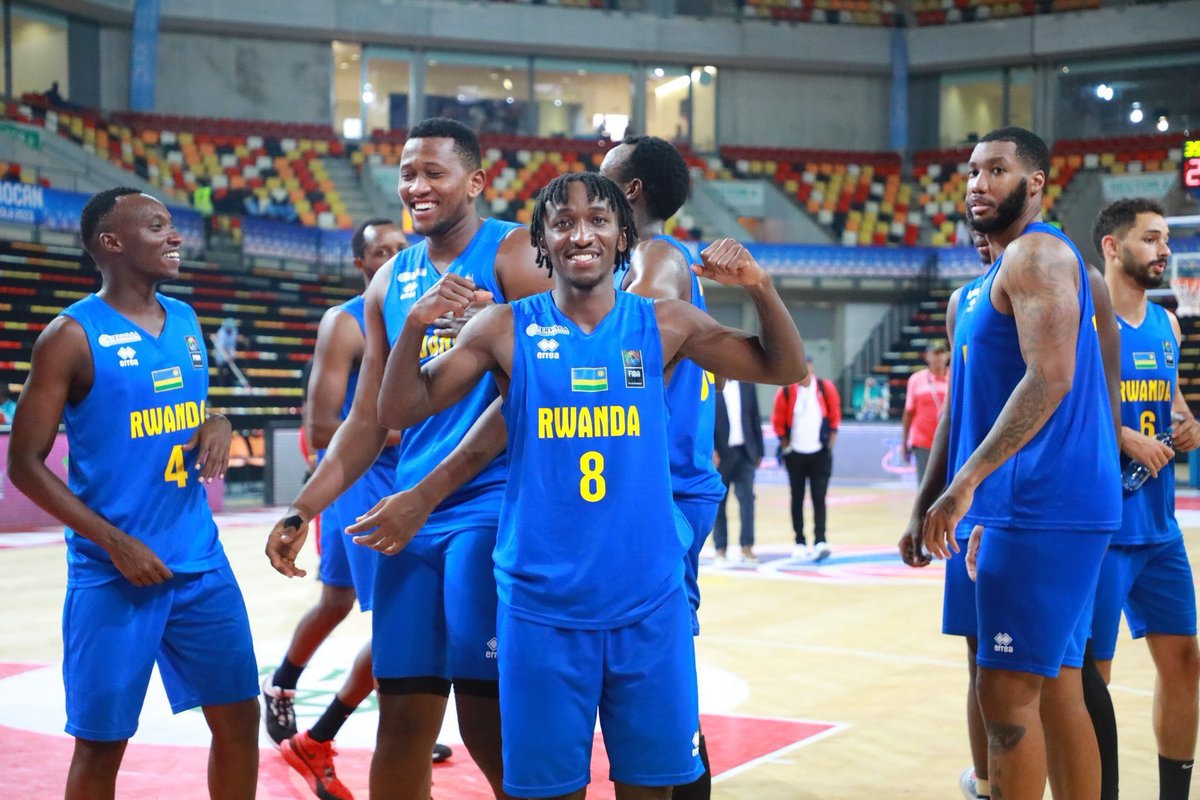 Ikipe y'Igihugu y'u #Rwanda ya Basketball y'abagabo yegukanye umudali wa Bronze🥉 mu irushanwa Nyafurika rya Basketball, #fibaafrocan 2023 ririmo kubera muri Angola. Ni nyuma yo gutsinda Repubulika Iharanira Demokarasi ya Congo amanota 82-73 mu guhatanira umwanya wa Gatatu.…