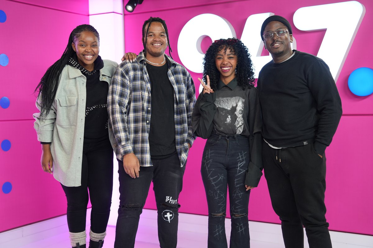 947's tweet photo. The only thing that makes a hit song even better is if it's local.
🎤 Duo Bhuti & the Beast chatted to @msizijames & @BolelePolisa.
Brought to you by @OfficialSAMPRA
#SAMPRAx947 #BeatSA #NightPulseOn947 #SAMPRAConnectsWithBhutiAndTheBeast https://t.co/gkzScPJ6nW