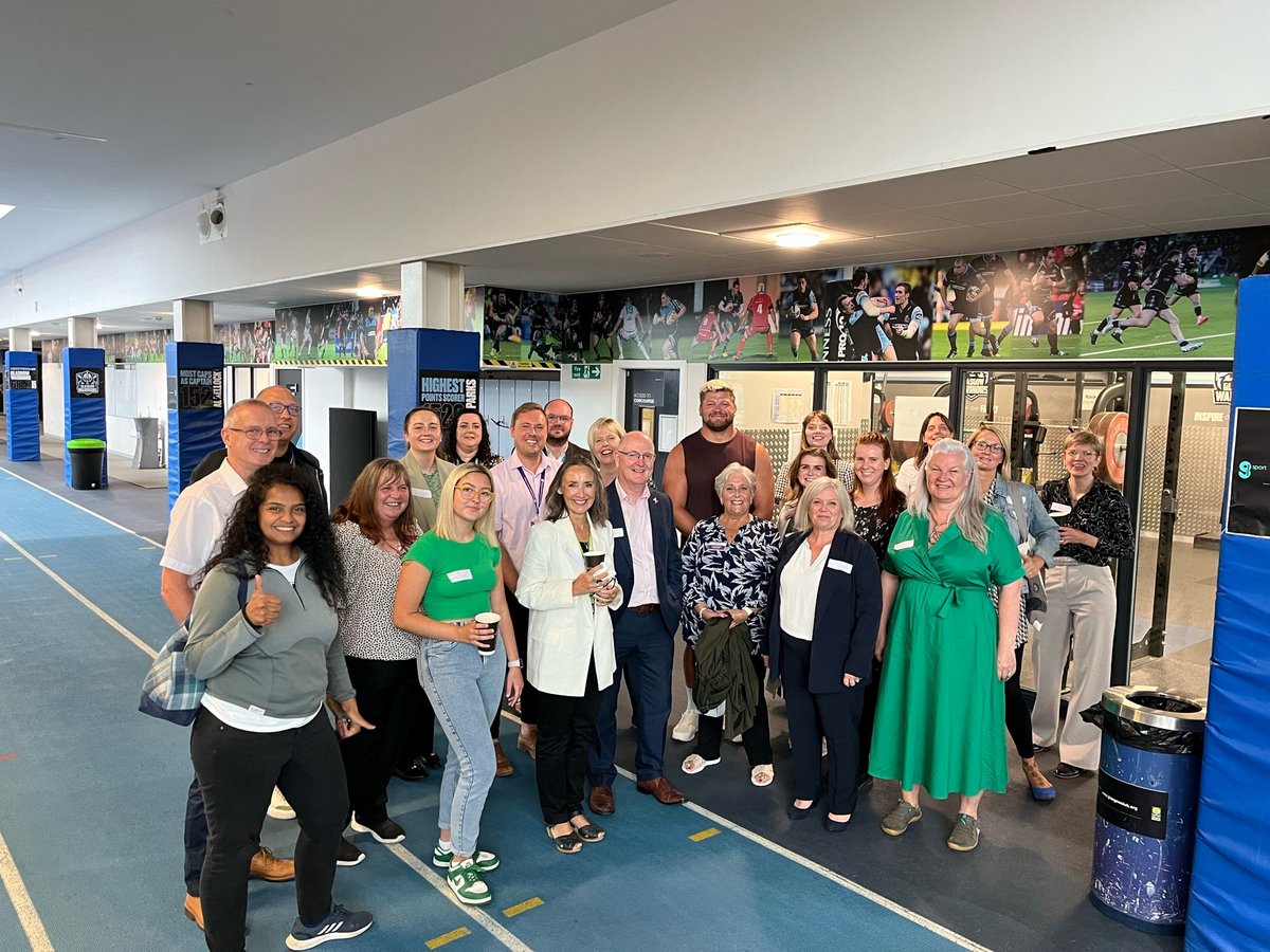 Indepen-dance (@independance_1) on Twitter photo We recently visited <a href="/GlasgowWarriors/">Glasgow Warriors</a> for an information-sharing session in partnership with <a href="/SPEnergyNetwork/">SP Energy Networks</a>. Our Artistic Director Karen offered best practice and tips to make their events more accessible for those with ASN. Thank you <a href="/GlasgowWarriors/">Glasgow Warriors</a> for embracing inclusivity! We recently visited <a href="/GlasgowWarriors/">Glasgow Warriors</a> for an information-sharing session in partnership with <a href="/SPEnergyNetwork/">SP Energy Networks</a>. Our Artistic Director Karen offered best practice and tips to make their events more accessible for those with ASN. Thank you <a href="/GlasgowWarriors/">Glasgow Warriors</a> for embracing inclusivity!