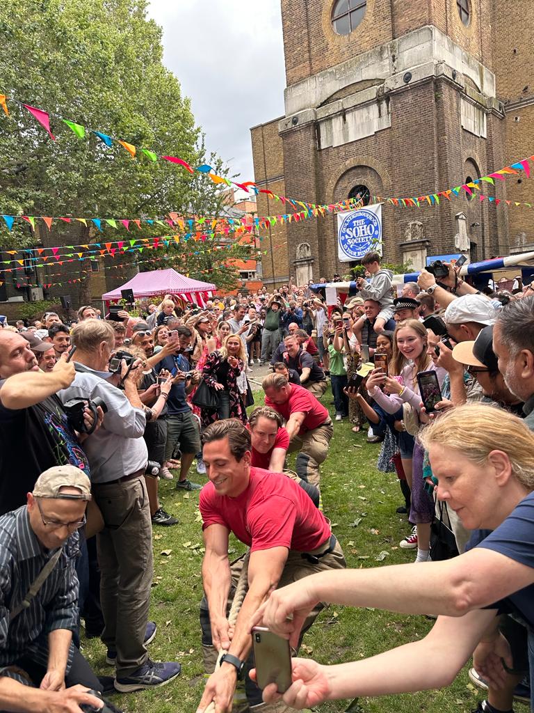 #TSG #U52 attended <a href="/sohosocietyw1/">The Soho Society</a> Fete.Engaging with local residents, business owners and community members answering concerns raised with <a href="/MPSSoho/">Soho Police</a>. Events included a ToW competition with <a href="/LFBWestminster/">Westminster LFB</a> to which a graceful win will be held until next year. <a href="/MPSWestminster/">Westminster Police | Central West BCU</a> ^5476U