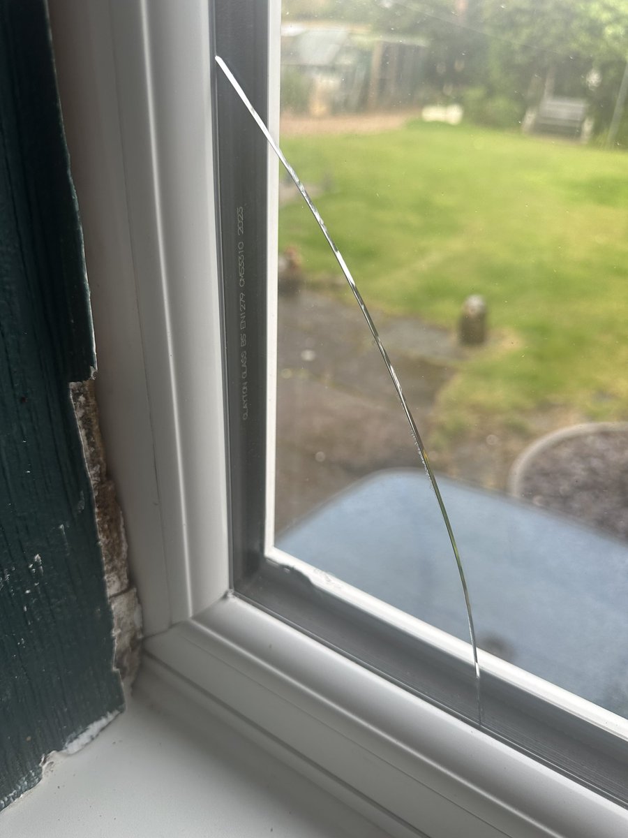 Patricktmcnulty's tweet photo. Window sills cut short and bodged with filler.Cracked windows, bent vents .. @stormcladuk https://t.co/IKlaFA5MAH