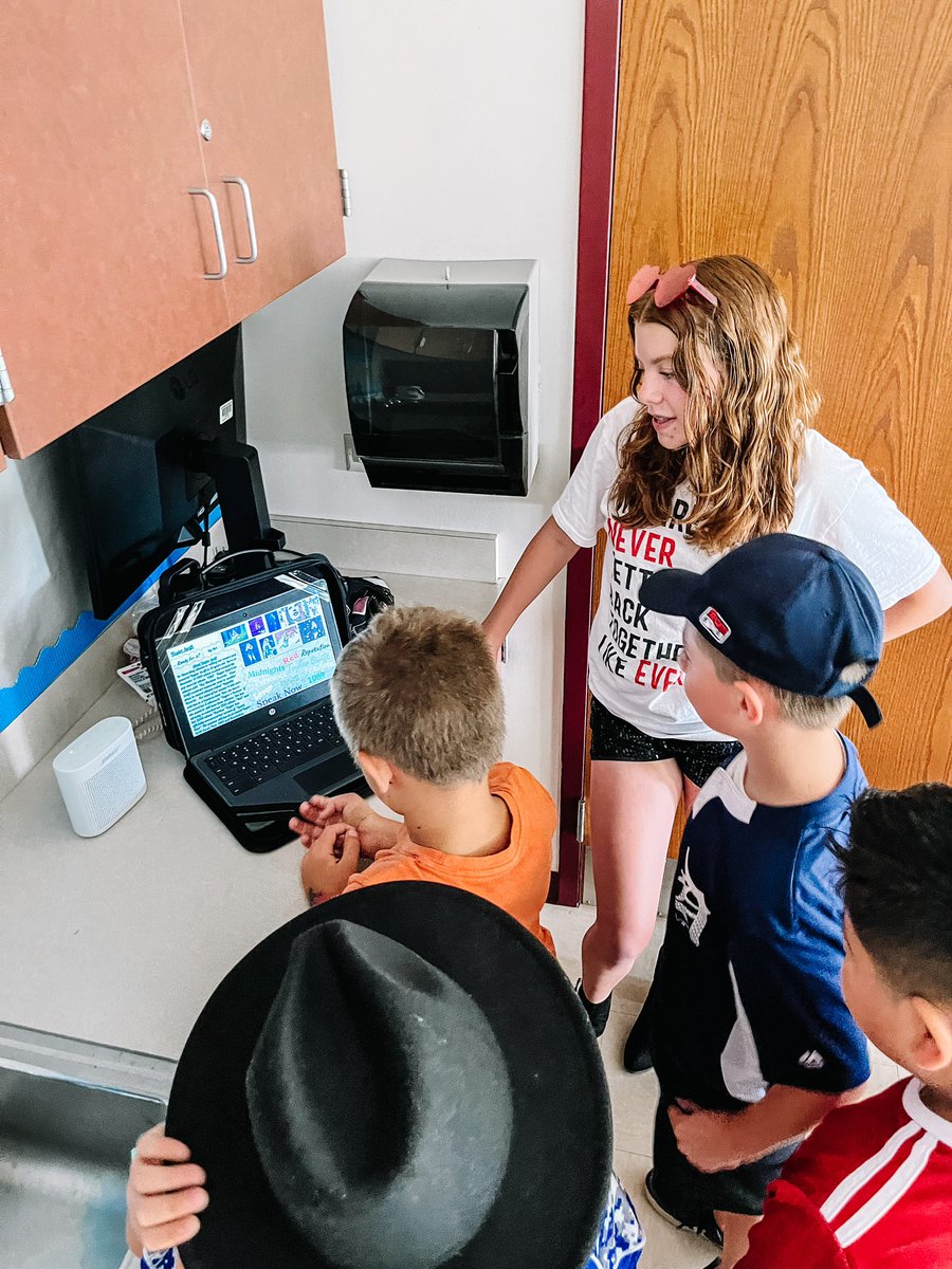 Summer School was a blast this year!! 3rd grade is such a fun age to teach (but I still love my 6th graders!) Best of luck in 4th grade and maybe I’ll see these kiddos in a few years at MSN!🤩☀️