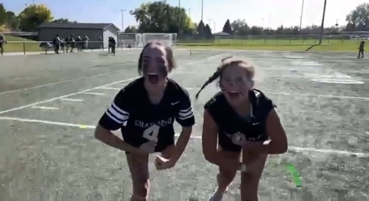 ChattyFlag's tweet photo. It’s Game Day!!! #chattyflag #coloradoflagfootball https://t.co/OJ8N4z1Bwf