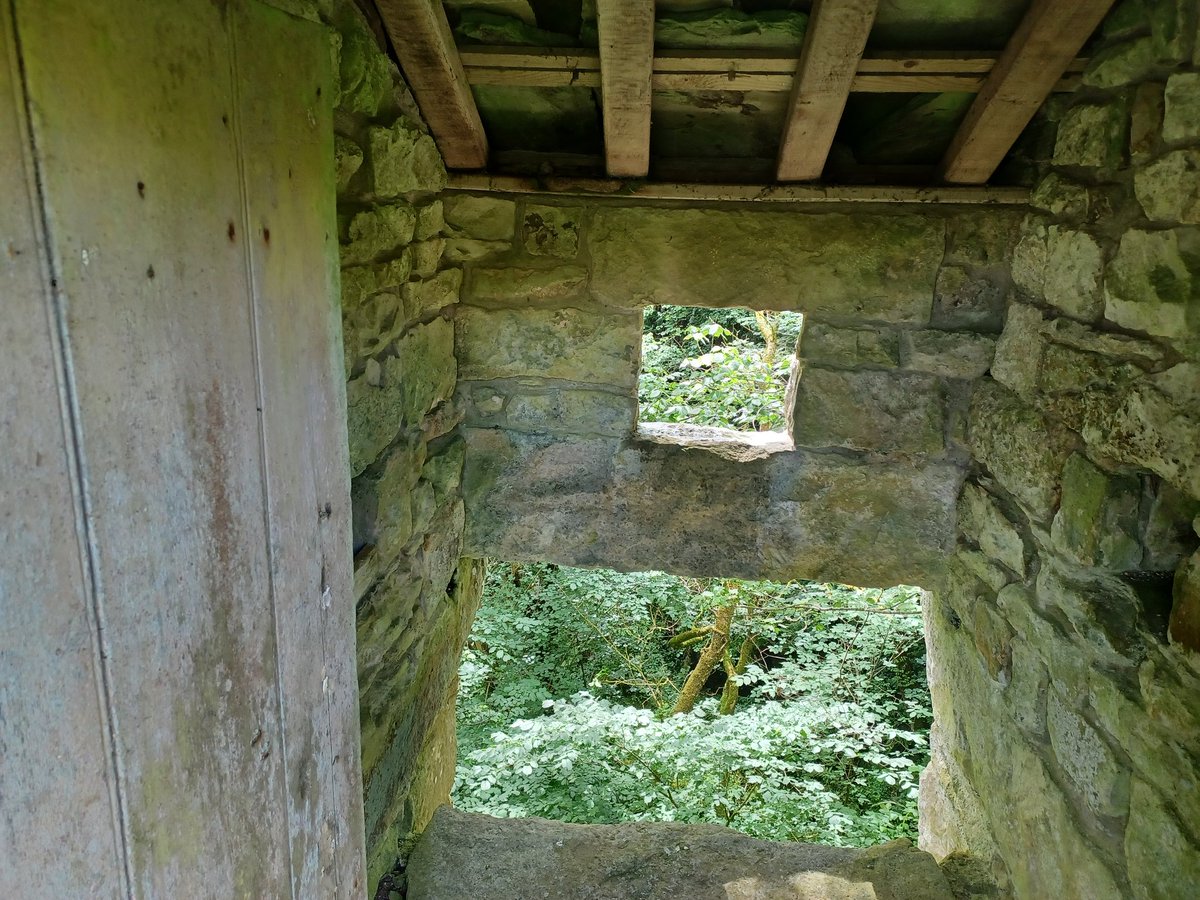 sandyclem's tweet photo. Longest loo in England #stonehaugh #NorthumberlandNationalPark @NlandNP #thelongdrop https://t.co/aJQ6FsMpm1