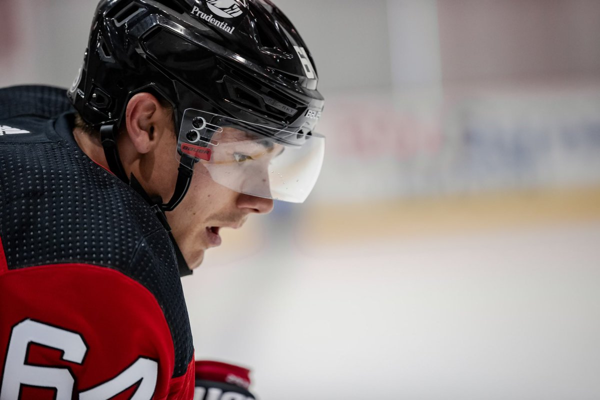 AF_HKY's tweet photo. Luke Rowe represented the Falcons this week @NJDevils  💪 https://t.co/vOwP0oLled