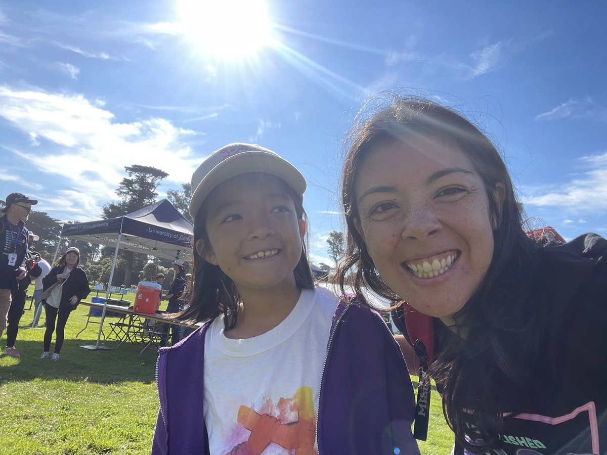 Xochitl and I are ready to walk in the AIDS walk this morning! It’s beautiful in Golden Gate Park, come out and walk today or donate if you can sf.aidswalk.com/carinamarquez @UCSF_HIVIDGM