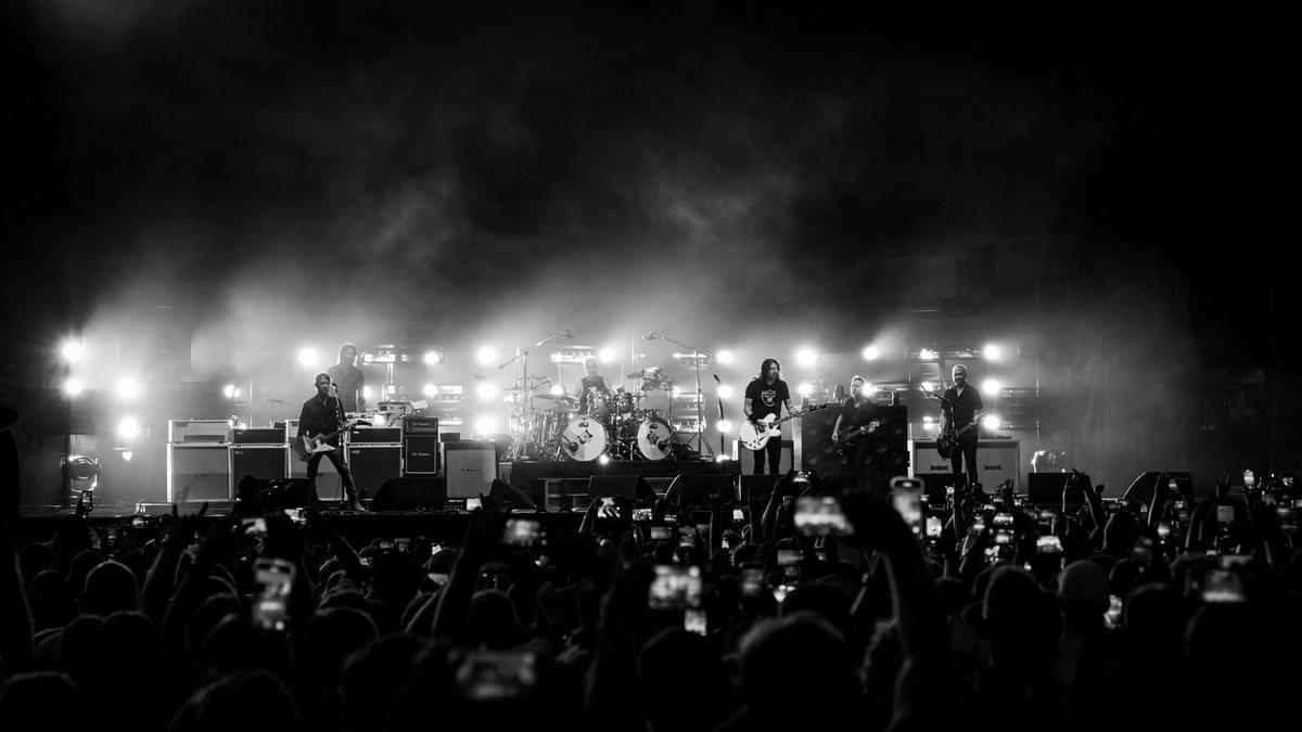 .<a href="/harleydavidson/">Harley-Davidson</a> Homecoming!!! 🤘 Thank you, Milwaukee!!!

Photos by <a href="/KammererAndi/">Andi K. Taylor</a> 

#HD120 #harleydavidson