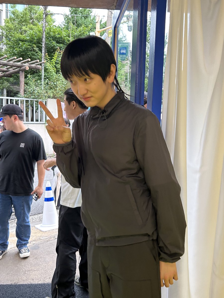 si02nh2o's tweet photo. 귀여운 한주삐
같이보시자고… https://t.co/PsXwCu2z83