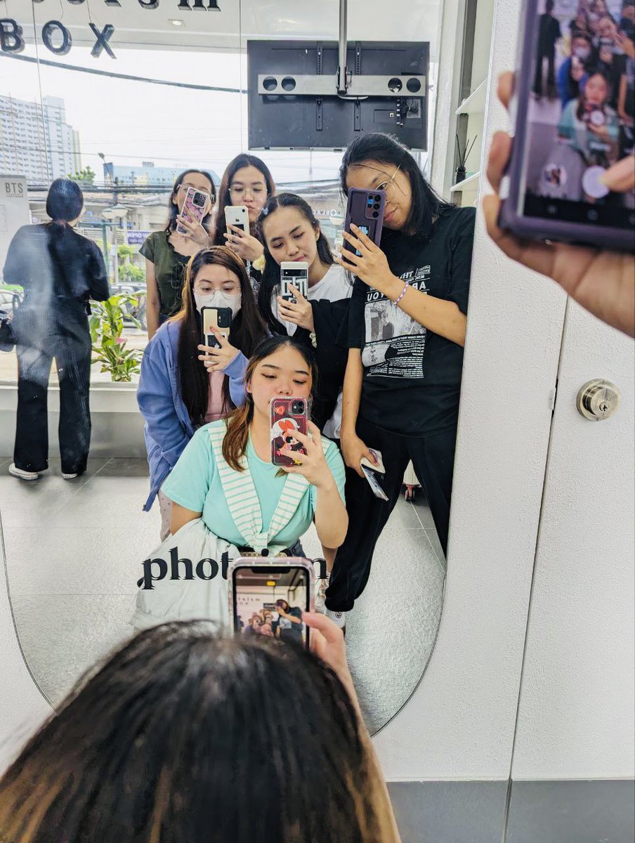 breadednini's tweet image. 4/6 

memories from 6 diff povs 📸 my photoism buddies. ❤️🔐  ilyall. 🫶🏻