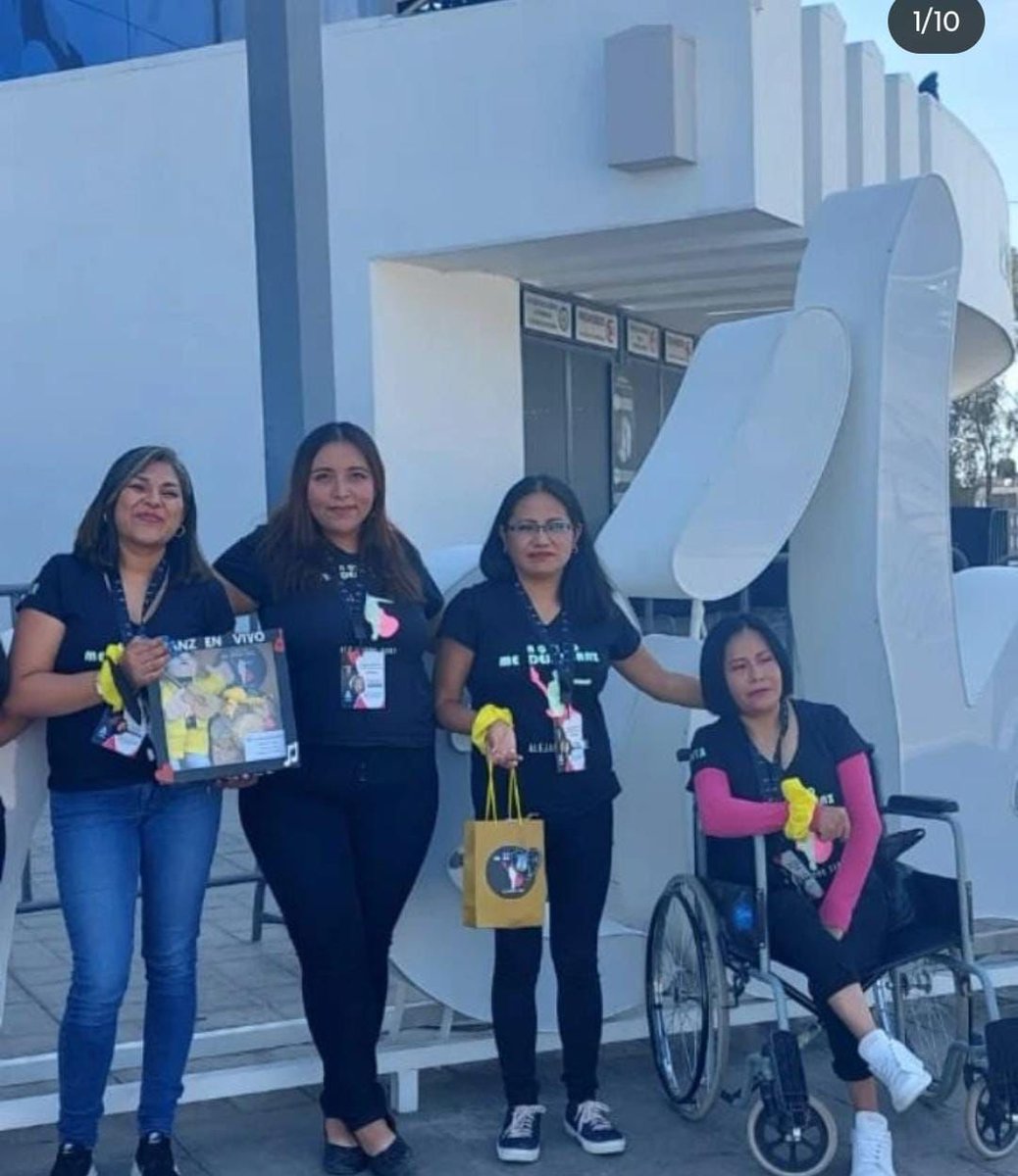 Tú querías que el futuro quedara libre de pendejos, y allá donde estás lo vas a lograr, porque donde van las almas bonitas como tú, sólo hay amor y luz ♥️💫

Fuerza y ánimo a toda la familia🫂

Buen viaje a la eternidad <a href="/GalaGalan2/">Lupita Galán d' Sanz</a> 🙏🏼

<a href="/AlejandroSanz/">Alejandro Sanz</a> 
<a href="/LFdCesmas/">LaFuerzadelCorazón</a>
<a href="/aqnomdejassanz/">AQueNoMeDejasSanz</a>