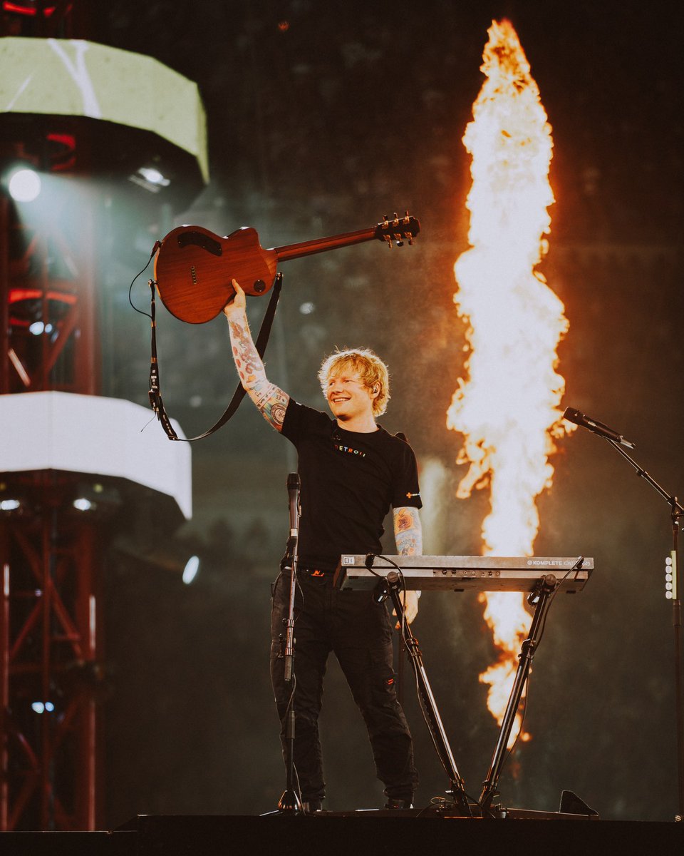 Capturesbyseth tweet media