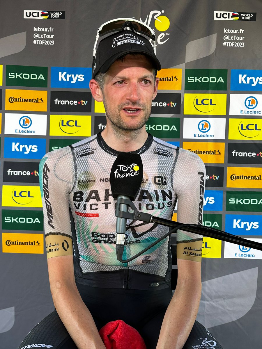 LeTour's tweet photo. 👏The face of a man who just won his first ever GT stage 

👏Le visage d'un homme qui vient de remporter sa toute première étape en Grand Tour

#TDF2023 https://t.co/WFKll2QRkH