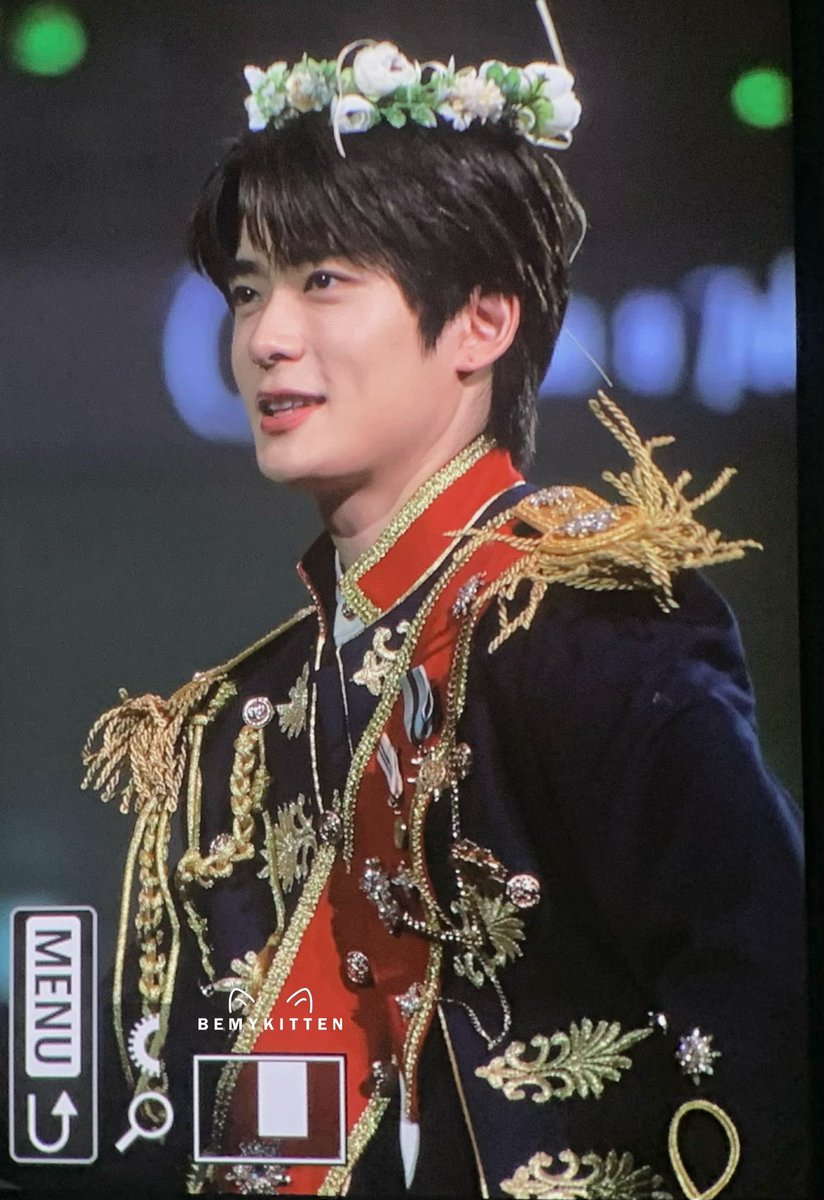 _technolily's tweet image. もういっそ全てを統べてほしい